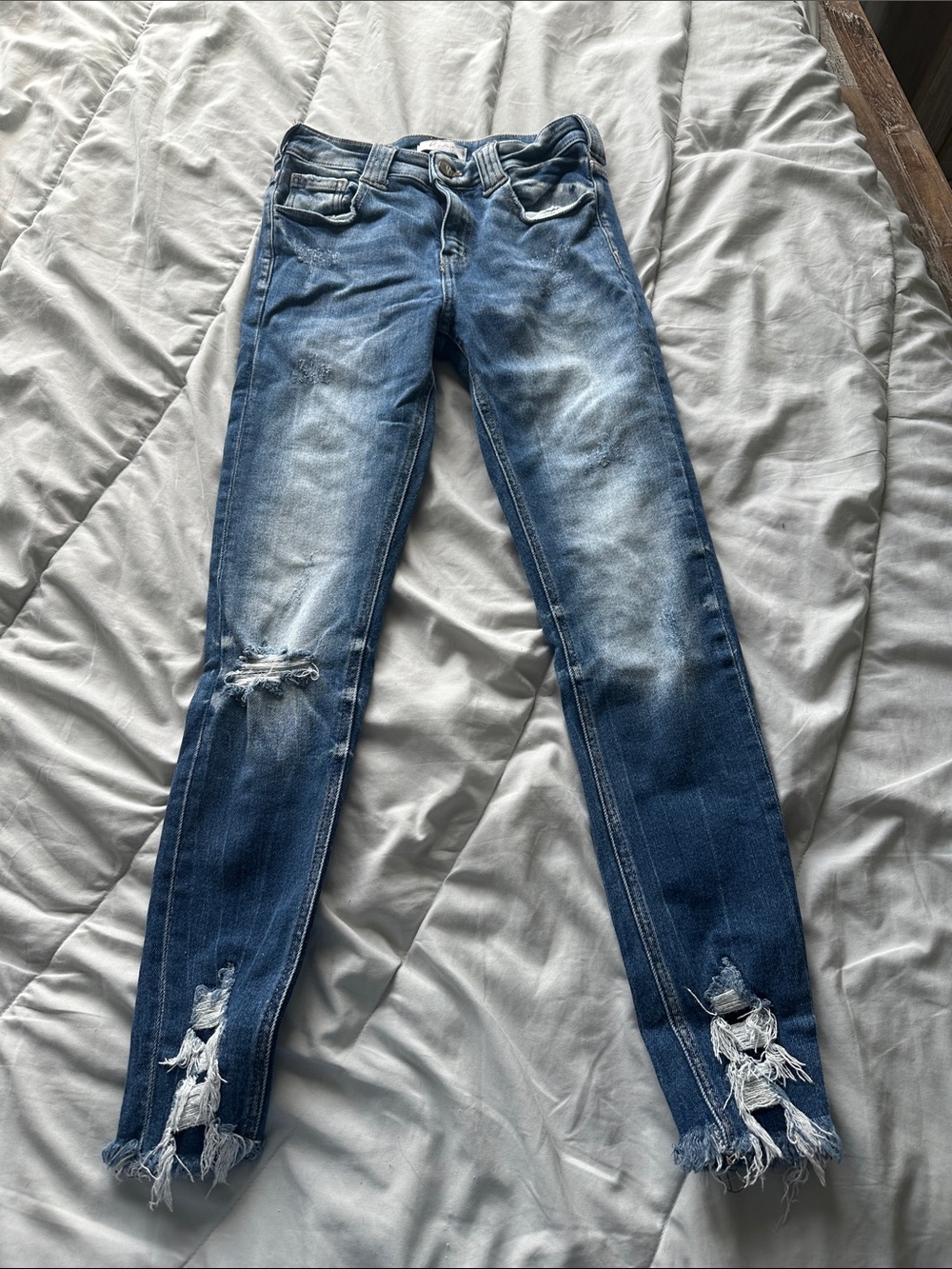 KanCan Distressed Skinny Jeans in Washed Blue